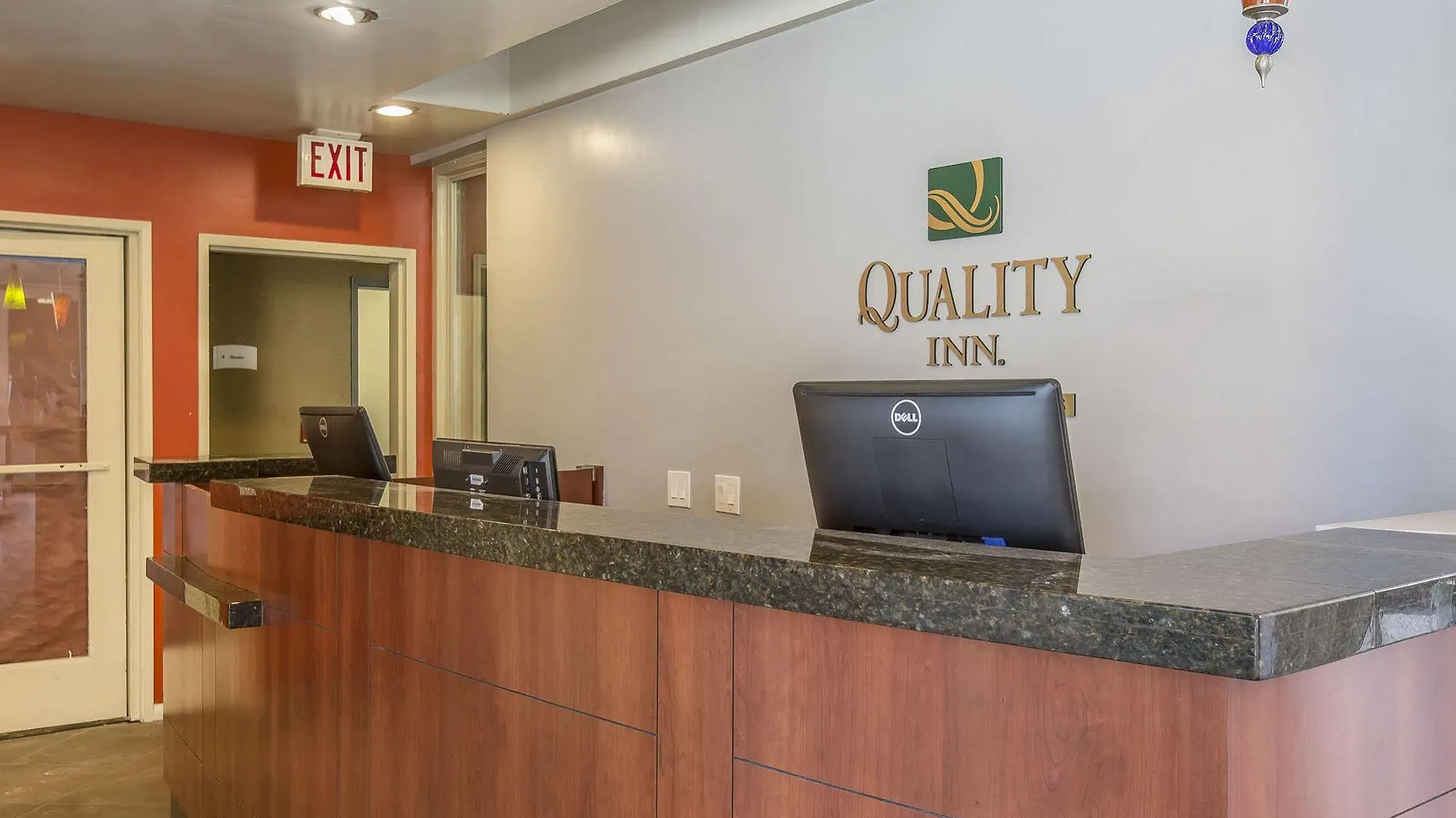Hotel Quality Downtown North San Diego
