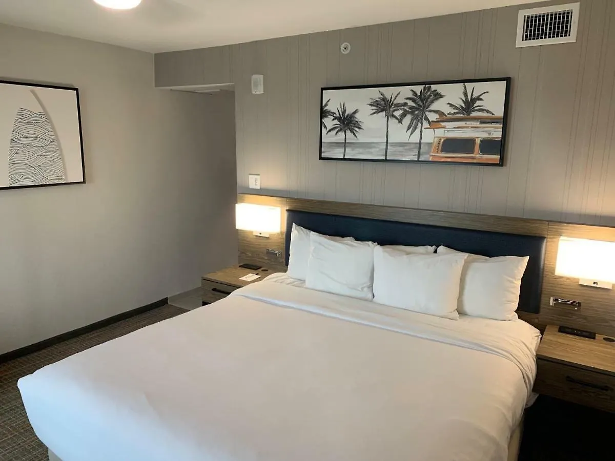 Azul And Suites Mira Mesa 2*
