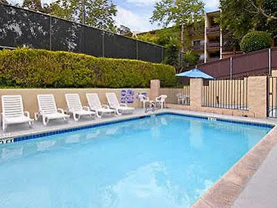 Hotel Howard Johnson By Wyndham Circle 3*