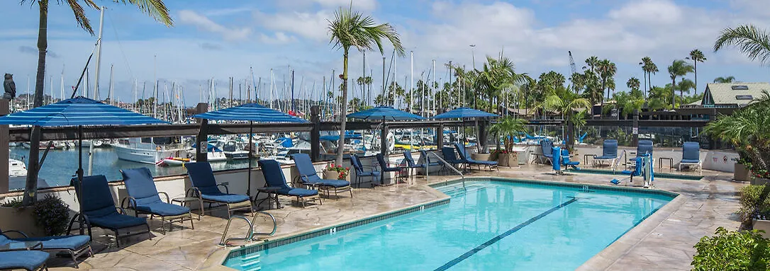 Bay Club And Marina