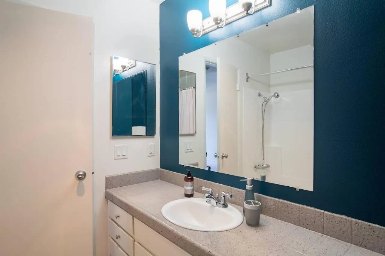 Wanderjaunt - Apts In Pacific Beach Apartment *