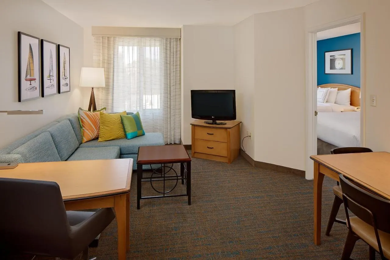 Mission Valley Hotel