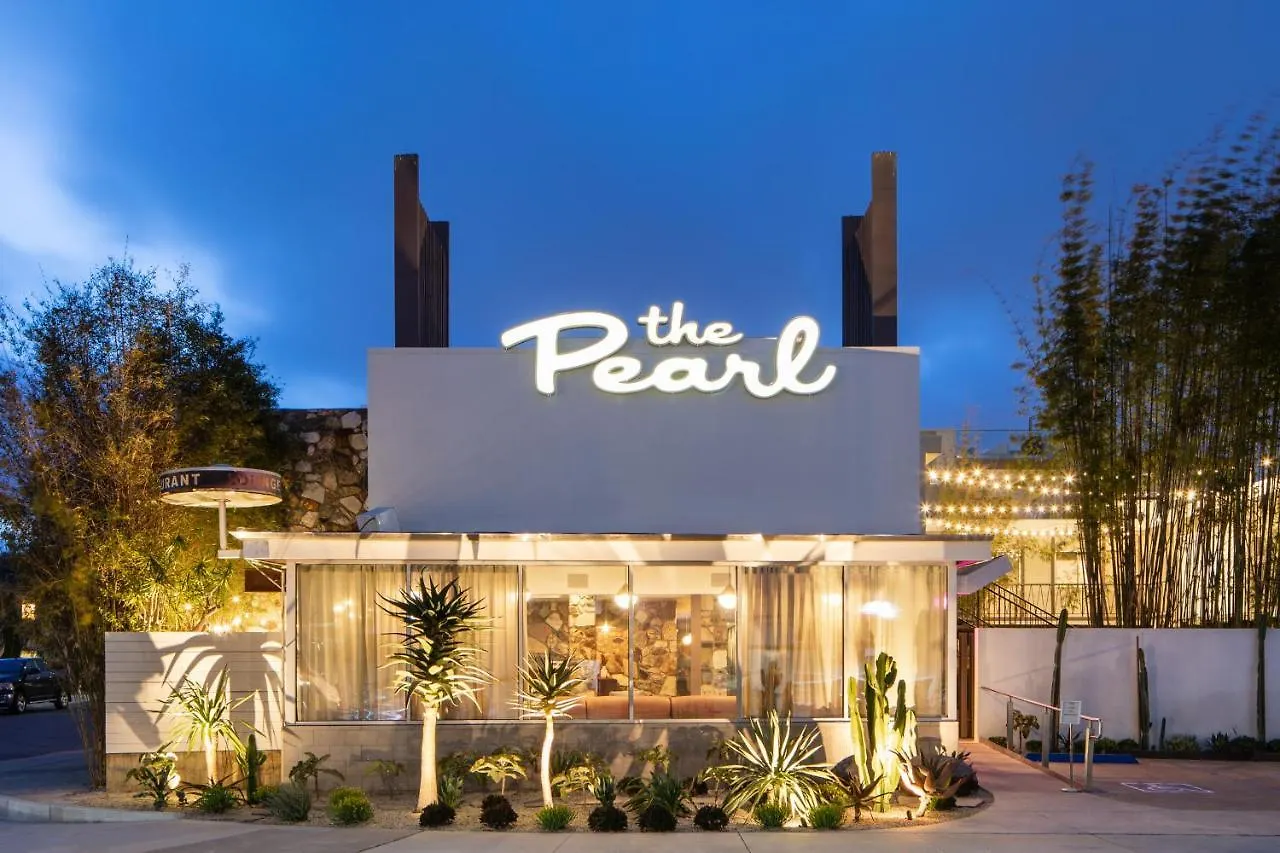 Hotel The Pearl 4*