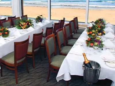 La Jolla & Tennis Club 4*