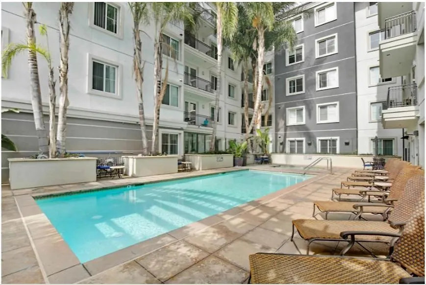 Lägenhet Yes It's Right 2 Suites And 3 Bath In The Heart Of Fb2