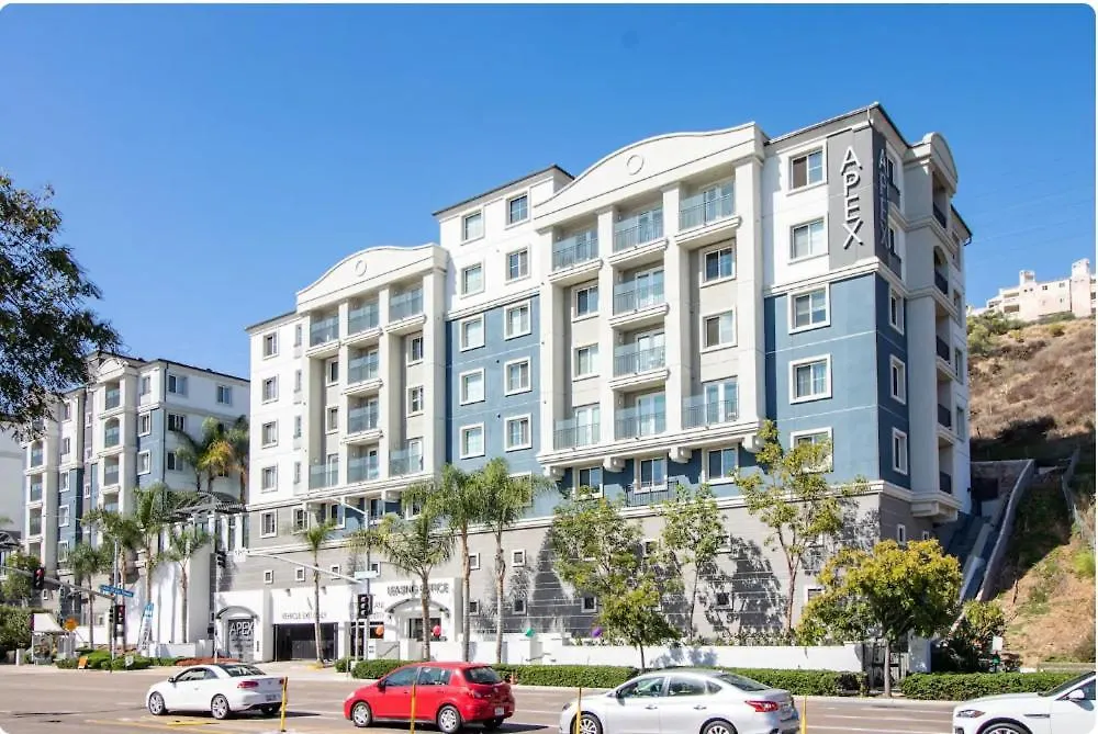 Yes It's Right 2 Suites And 3 Bath In The Heart Of Fb2 * San Diego
