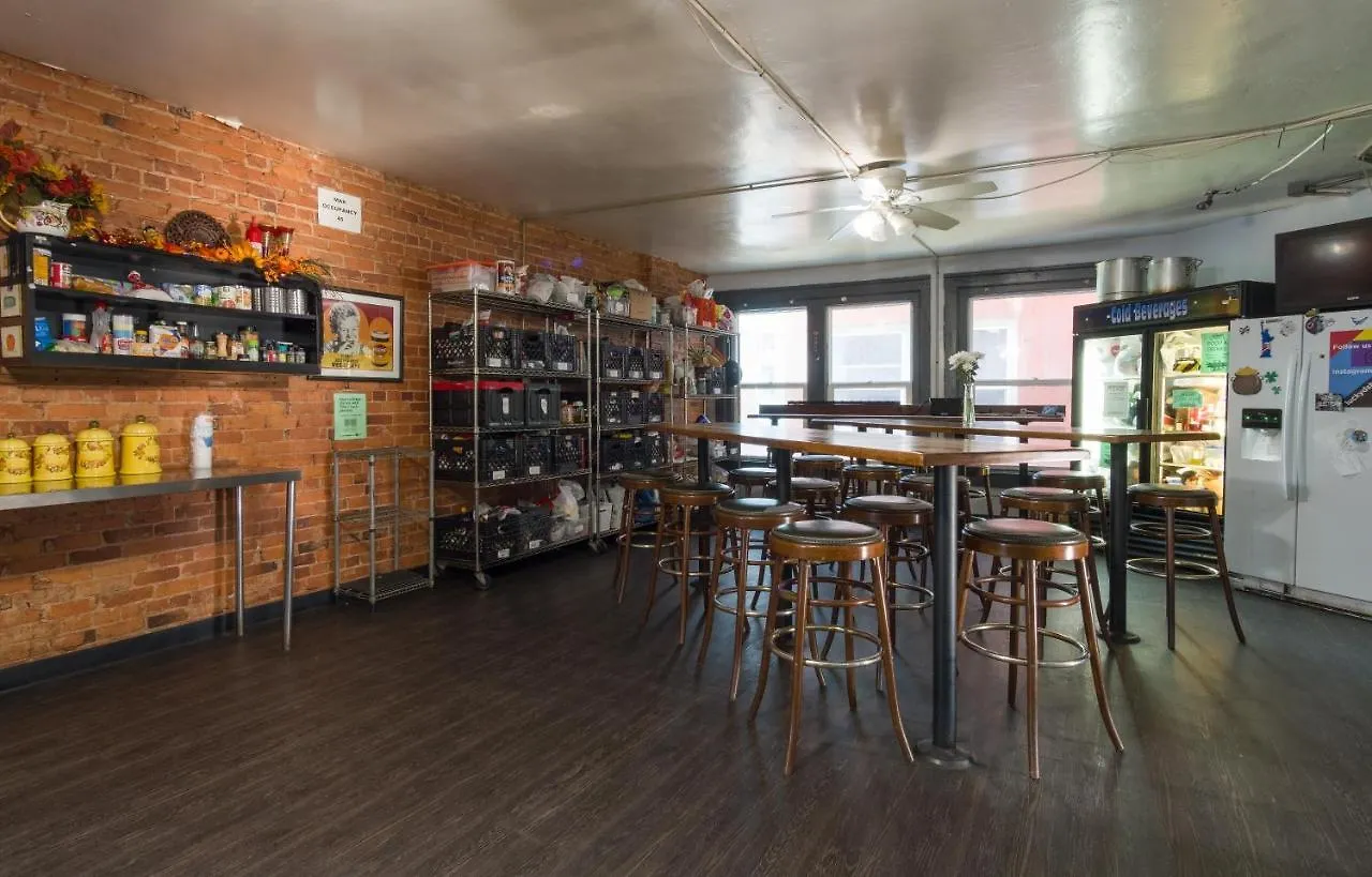Hostel Lucky D's Youth And Traveler's San Diego
