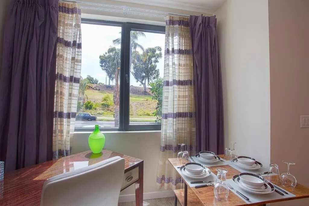 アパート Spacious 1 Bedroom In Heart Of *