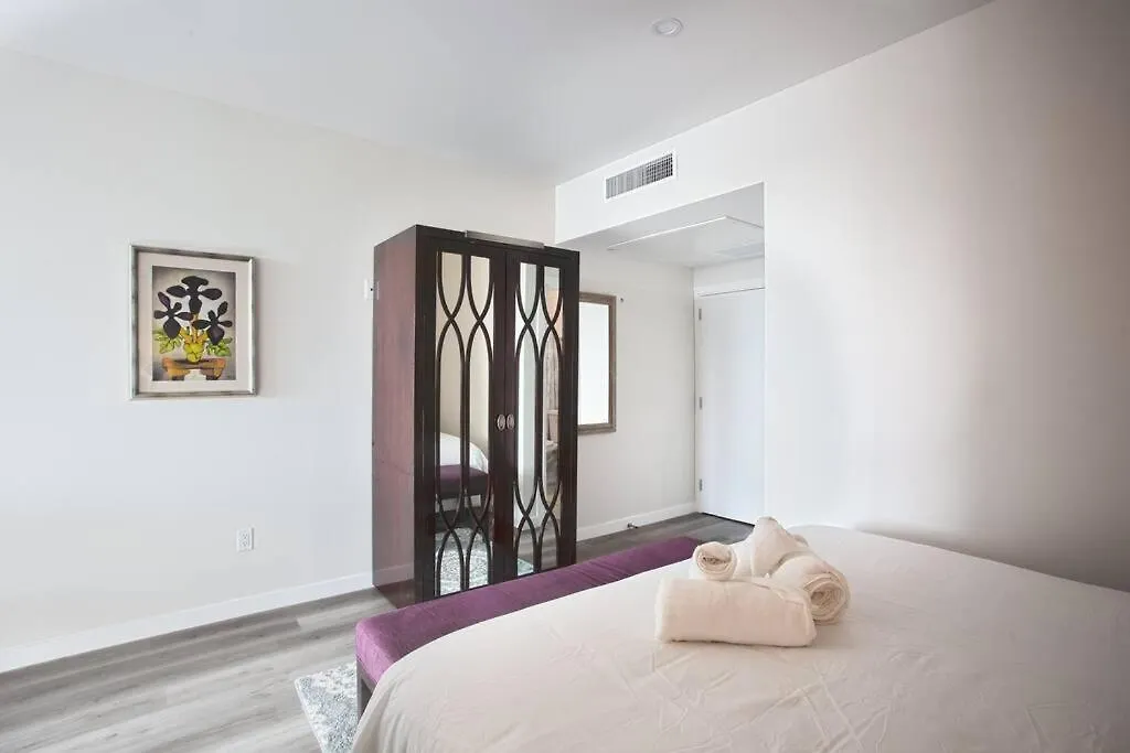 Gasthof One Bedroom With Sd Downtown View