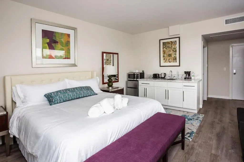 Modern, Luxurious And Prime Location In One Fogadó
