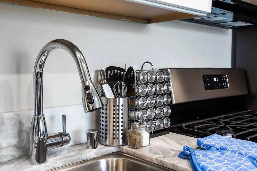 1-bedroom With Cali King Size Bed In דירה סן דייגו