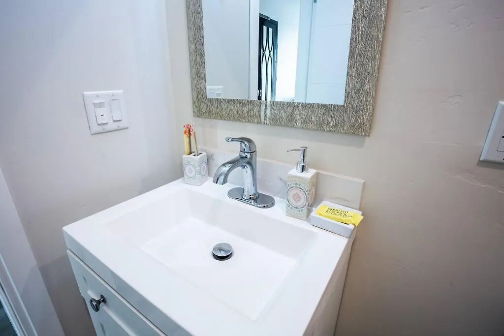 Gasthof One Bedroom With Sd Downtown View