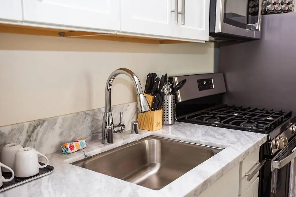アパート Spacious 1 Bedroom In Heart Of *