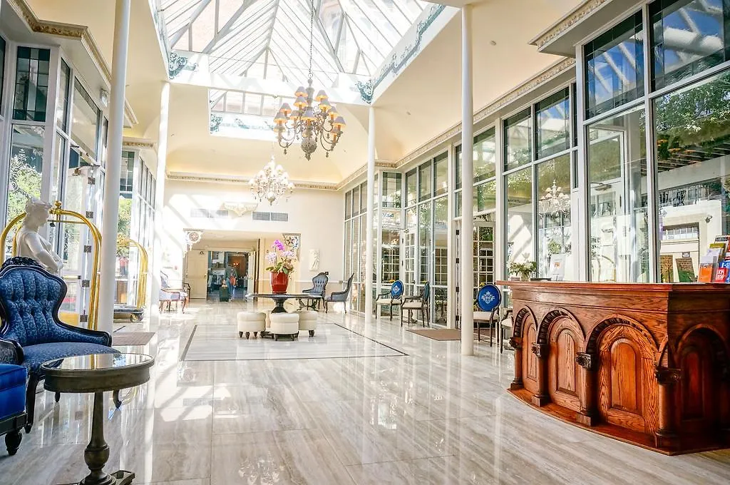 Horton Grand Hotel San Diego