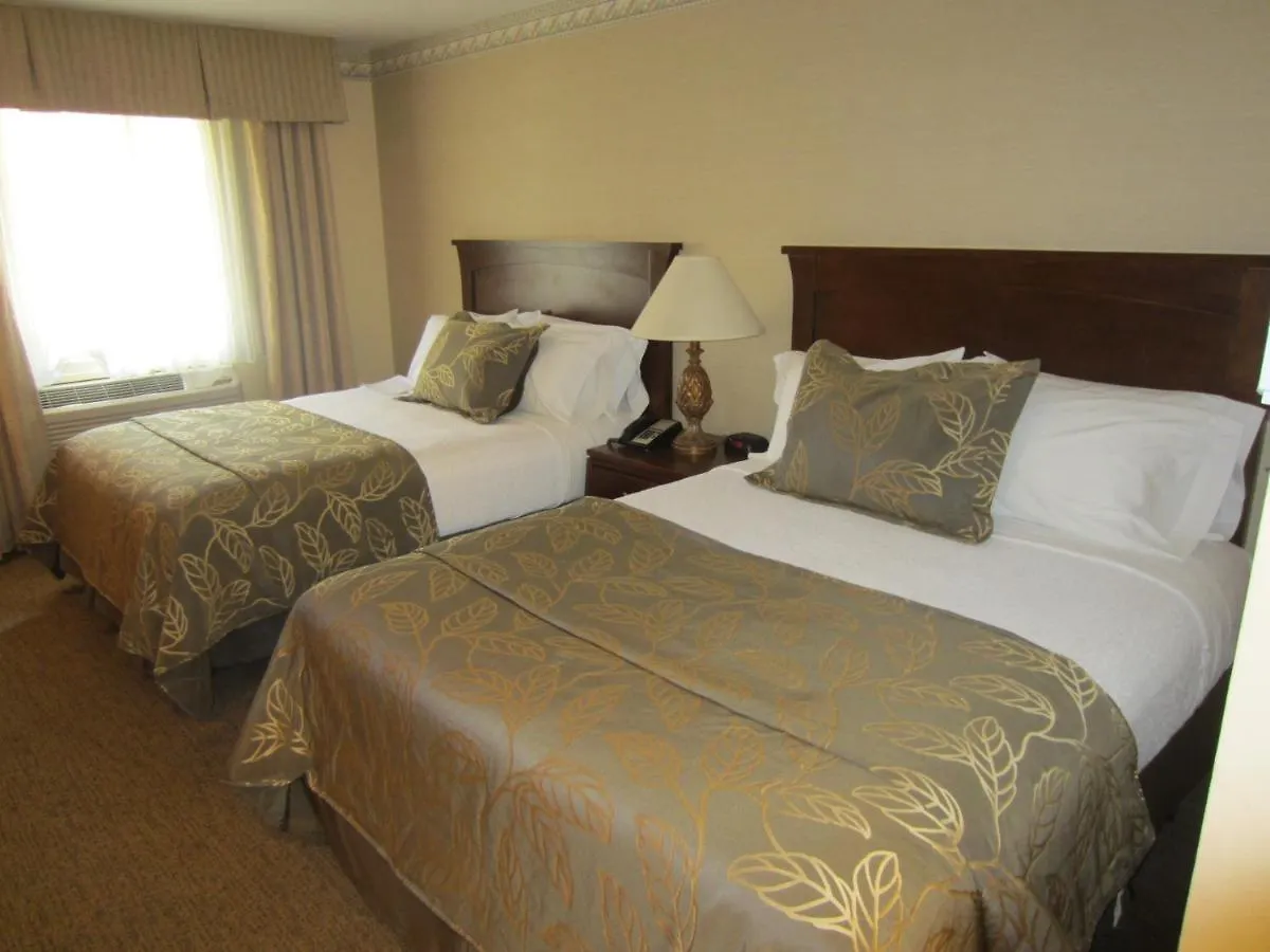 Days By Wyndham Circle Hotel