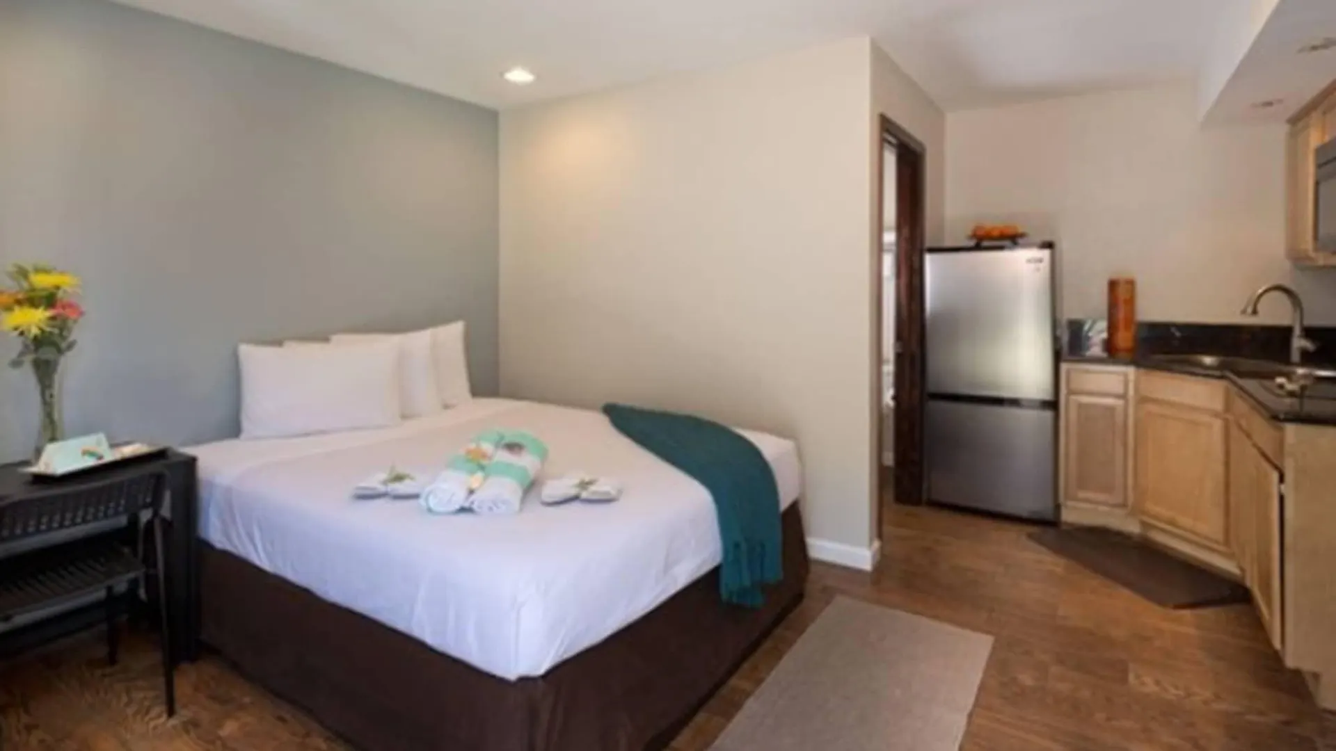 Point Loma Motel 2*