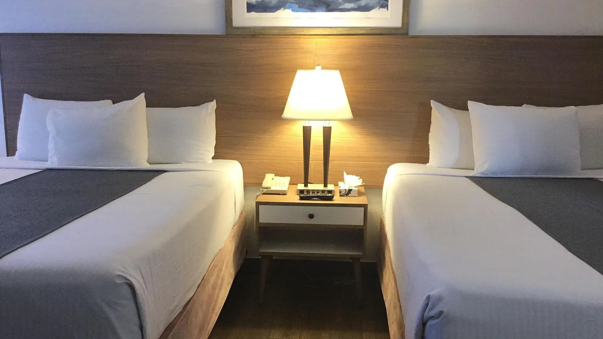 Downtown Motel 2*