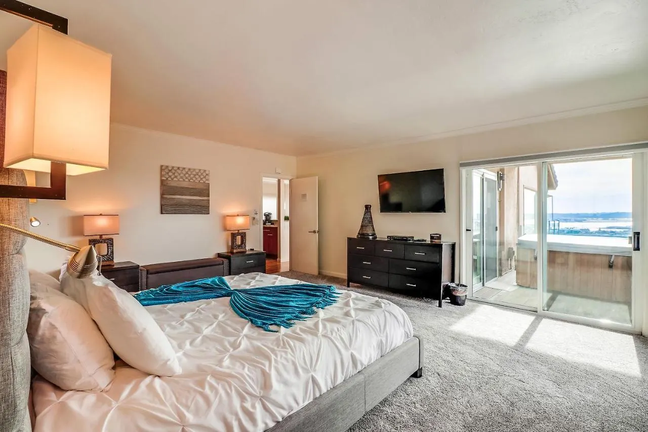 Casa vacanze Incredible Hilltop Luxury Bay View Retreat San Diego