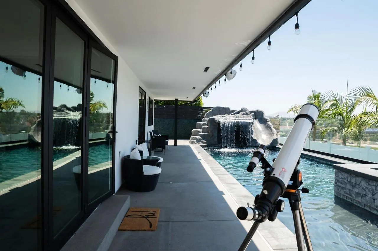 Holiday home New Modern Luxury Estate - Pool, Slide, Grotto San Diego