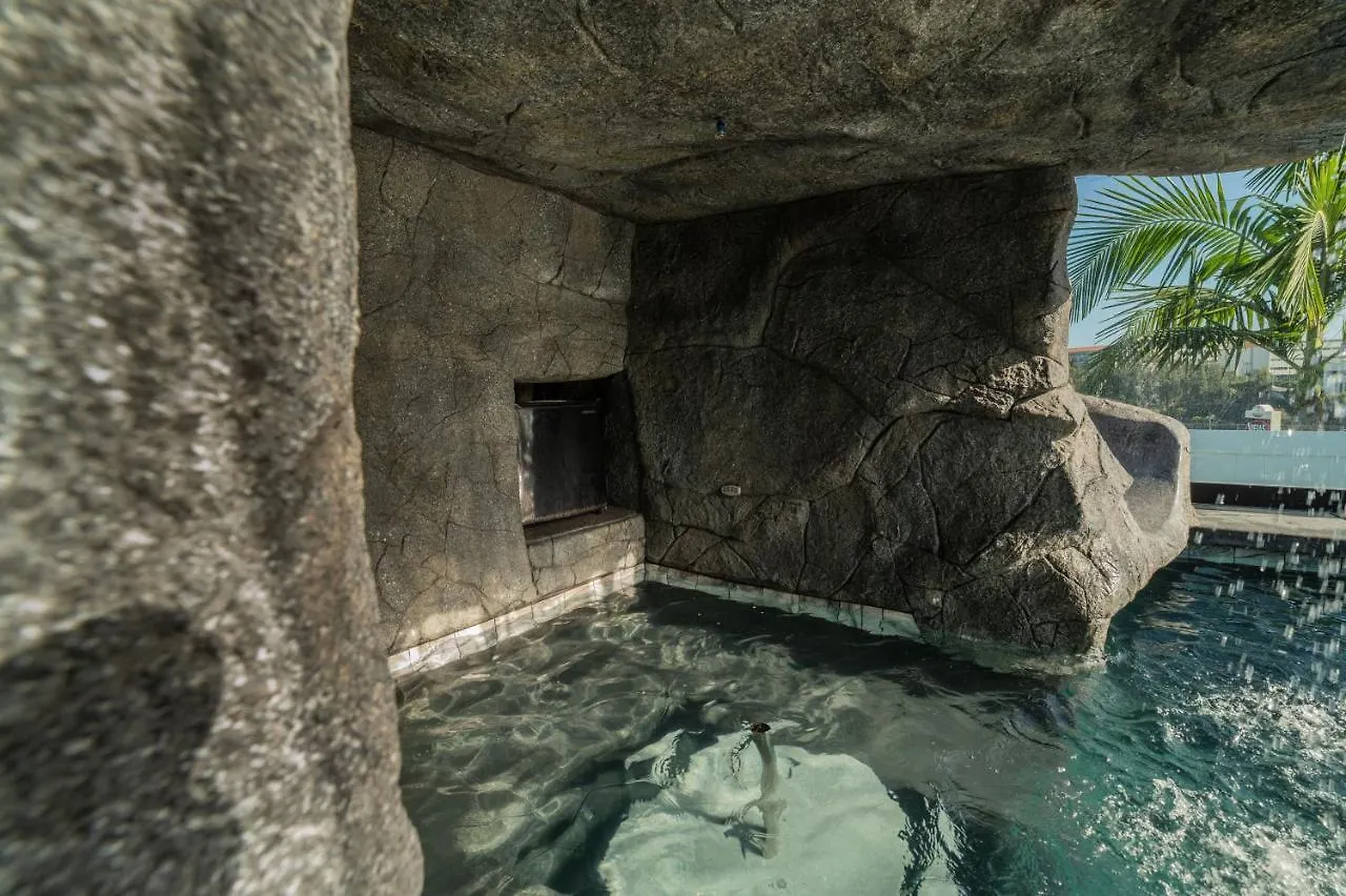Holiday home New Modern Luxury Estate - Pool, Slide, Grotto San Diego