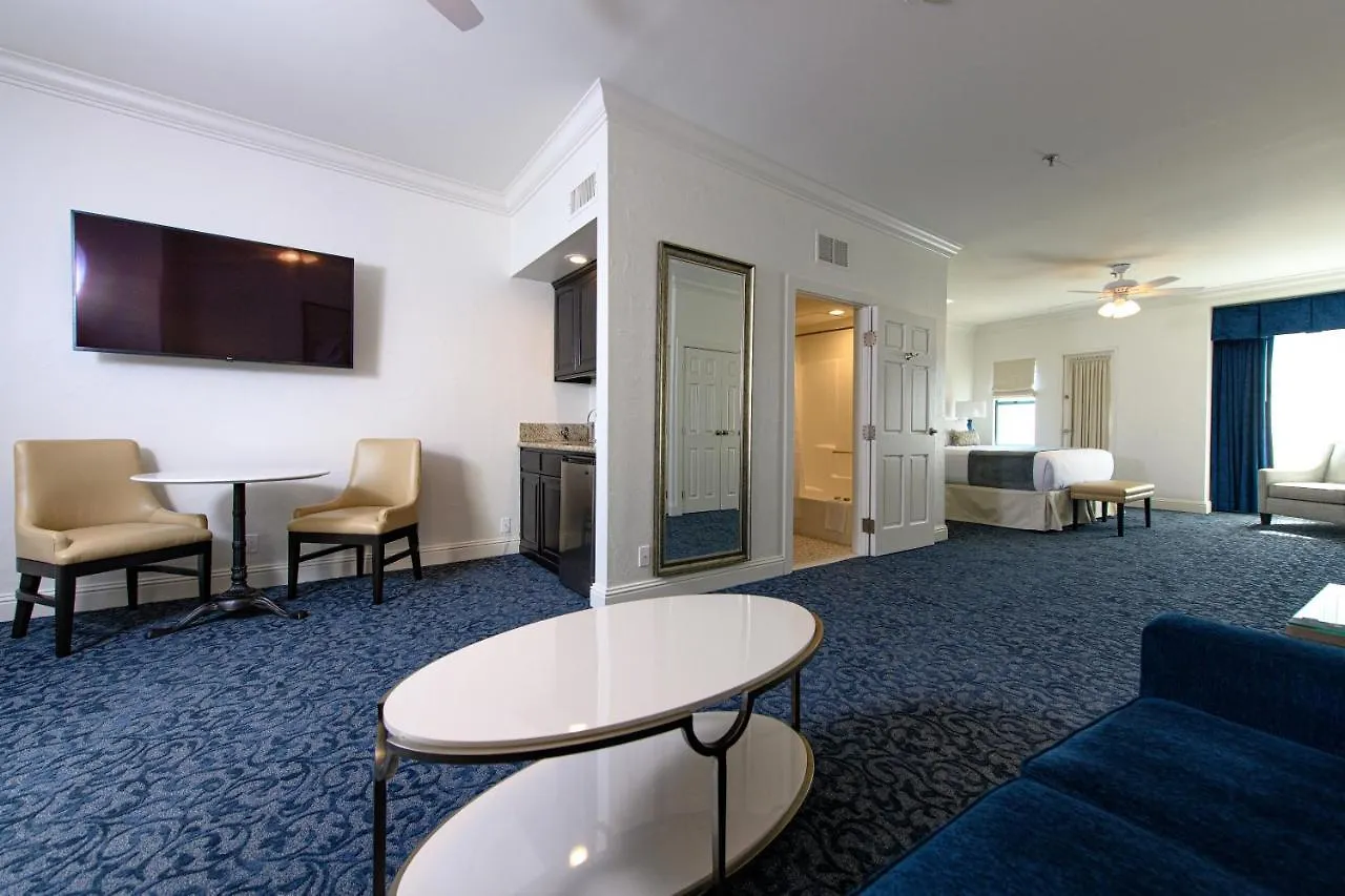 Hotel Horton Grand 4*
