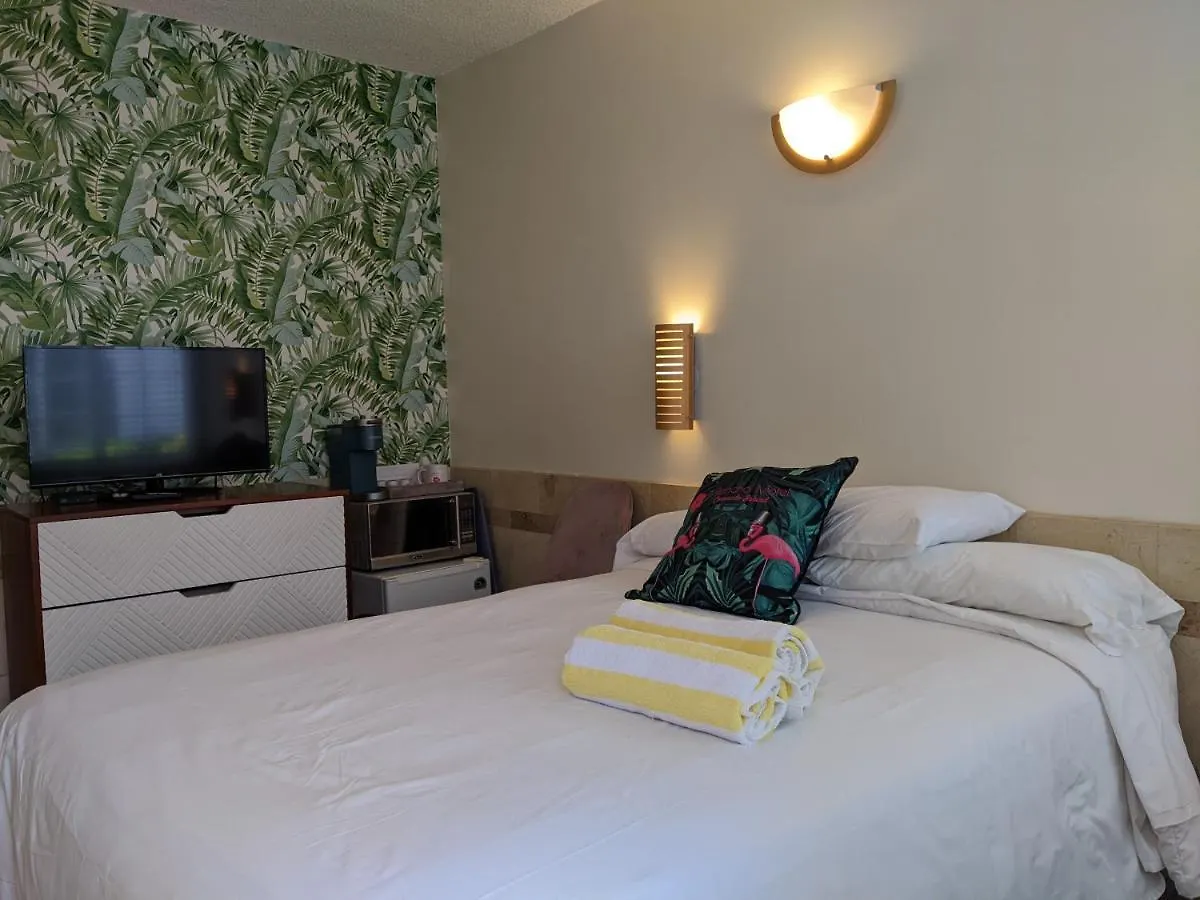 El Rancho Motel 3*