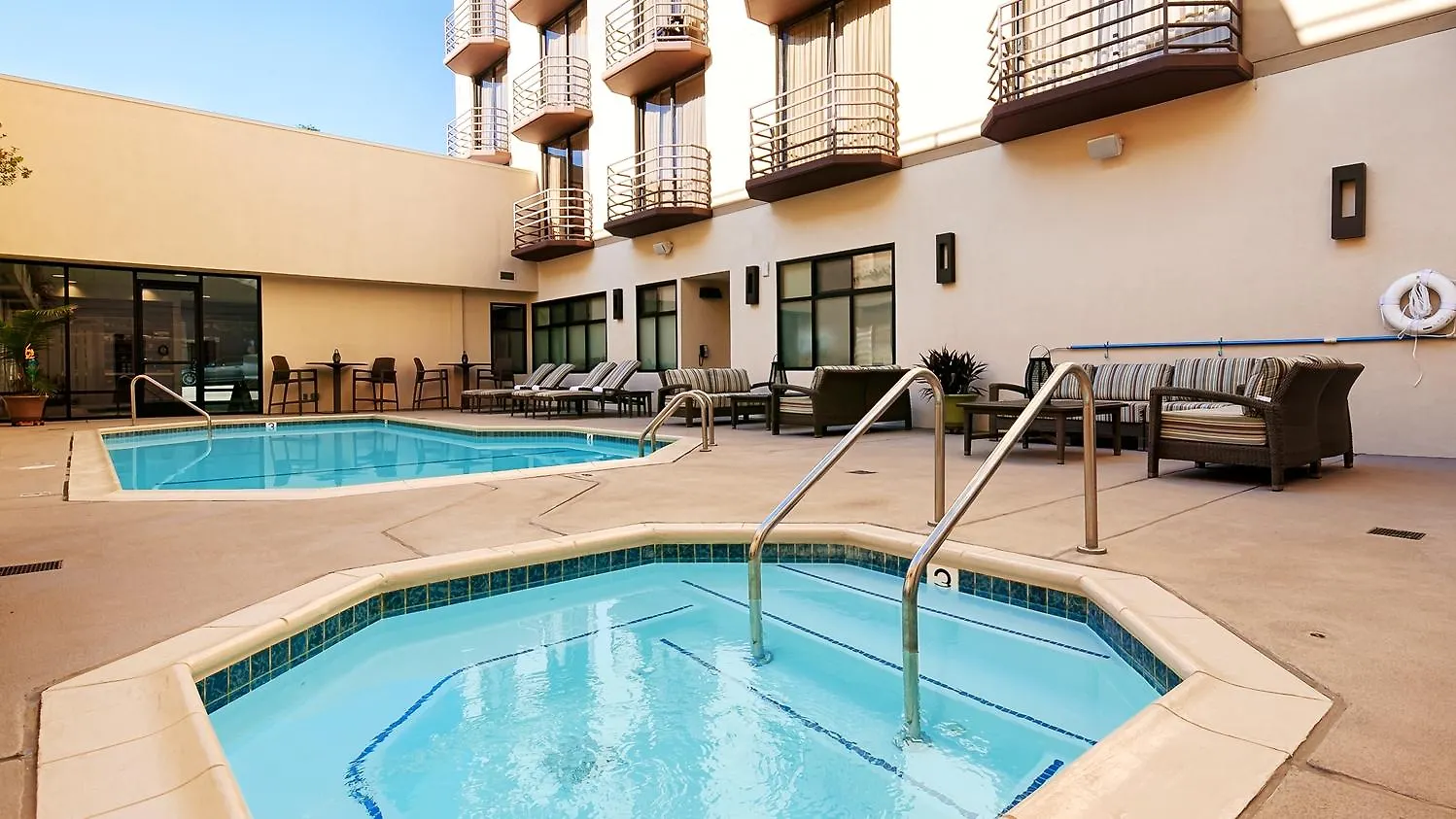 Best Western Plus Bayside Szálloda