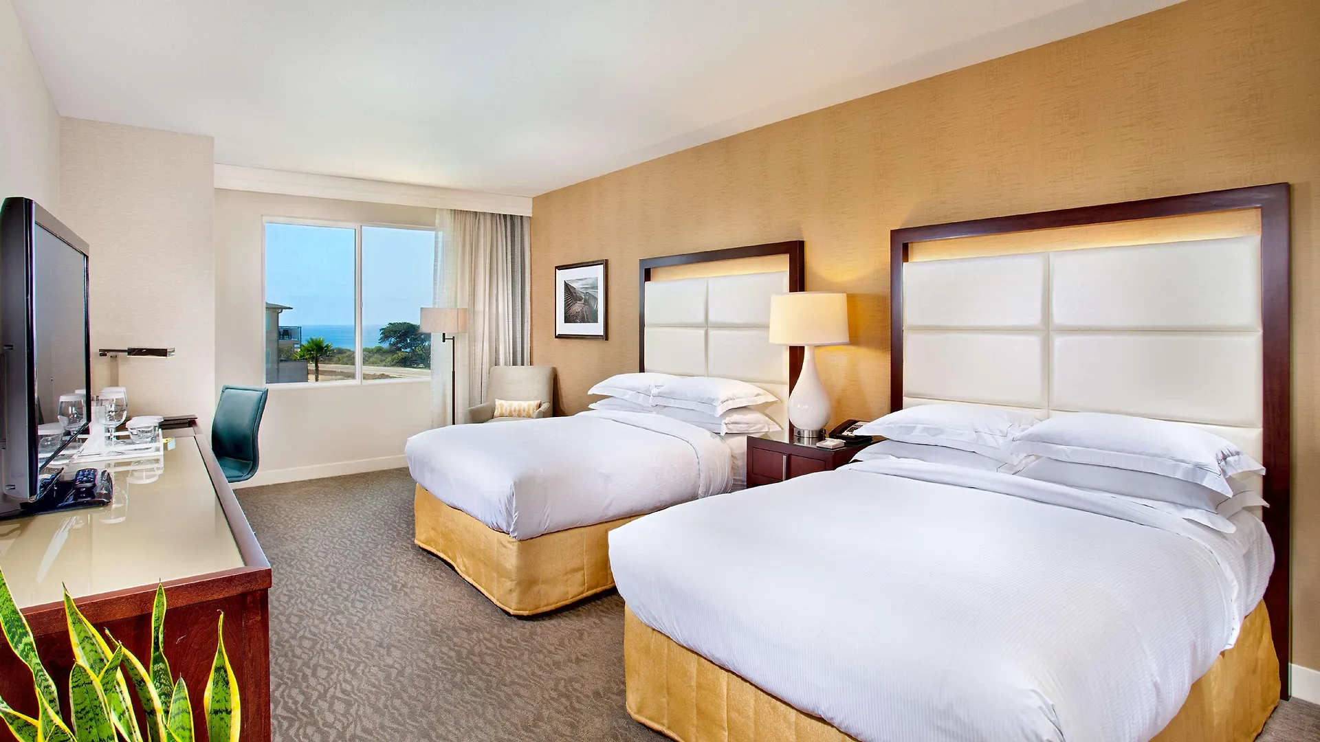Manchester Grand Hyatt 4*