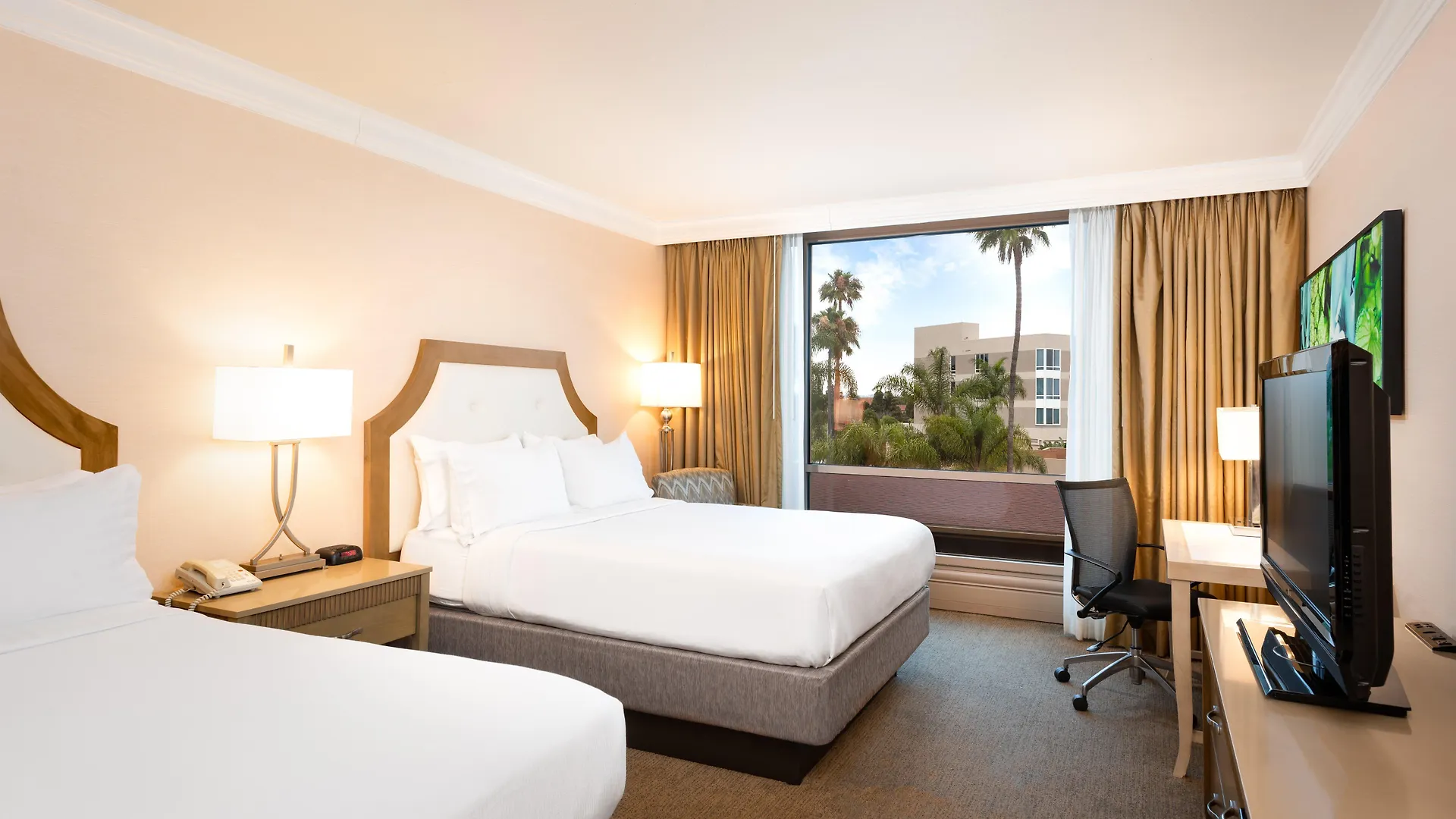 Doubletree By Hilton Bayside Semesteranläggning (resort) 3*