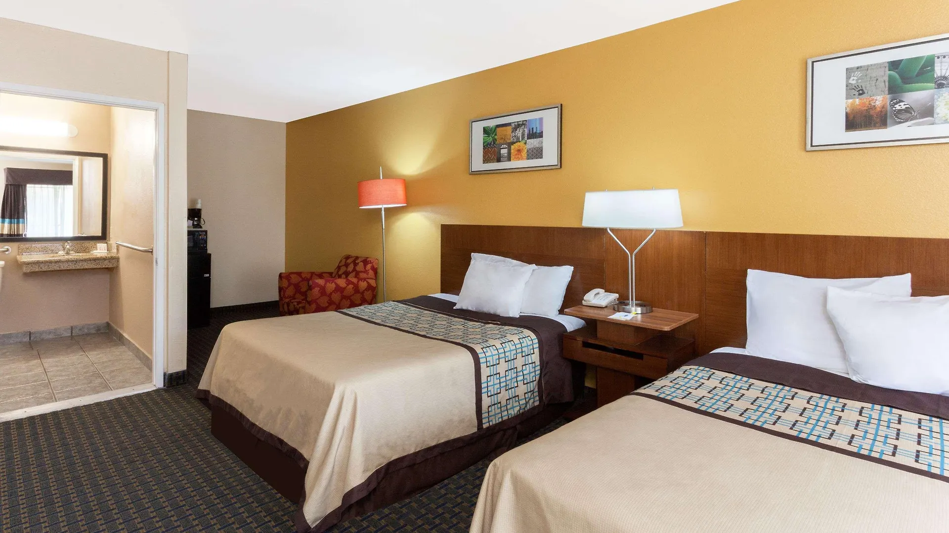 Hotel Days By Wyndham Mission Valley-sdsu 2*