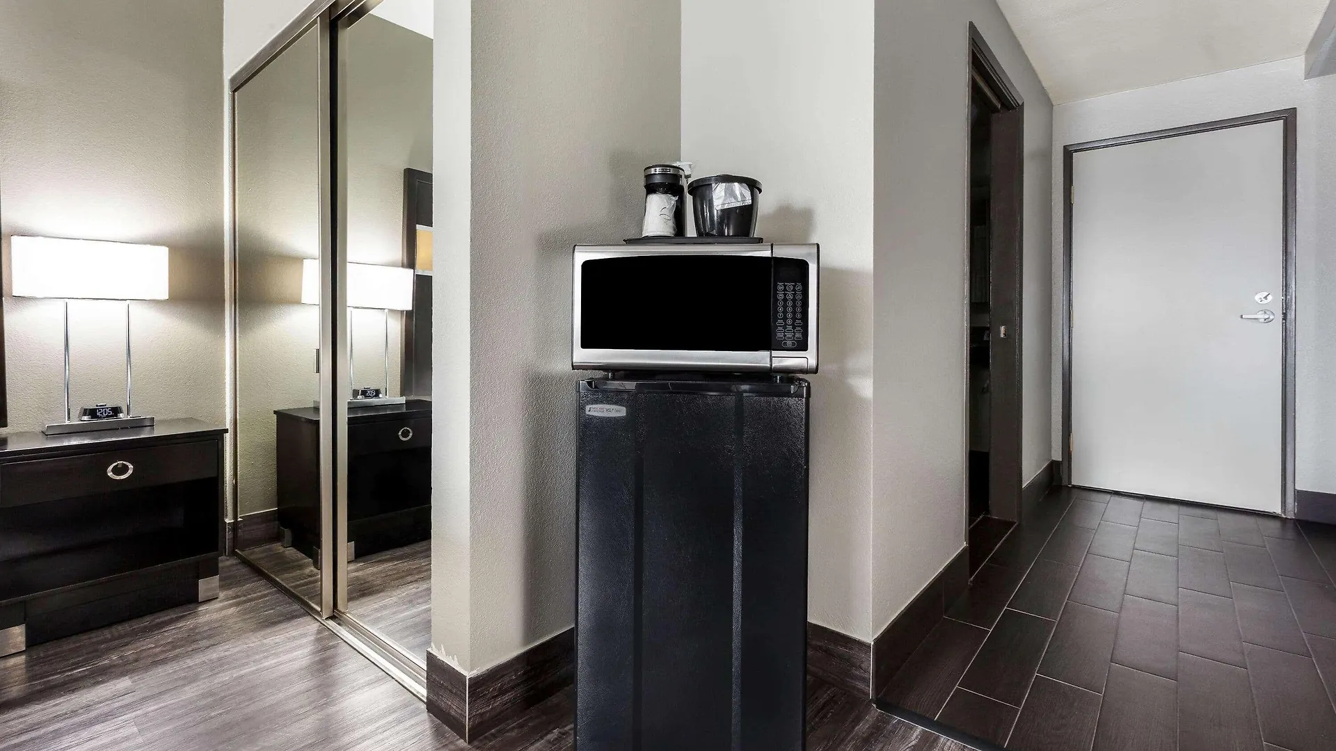 Hotel La Quinta By Wyndham Mission Bay 3*