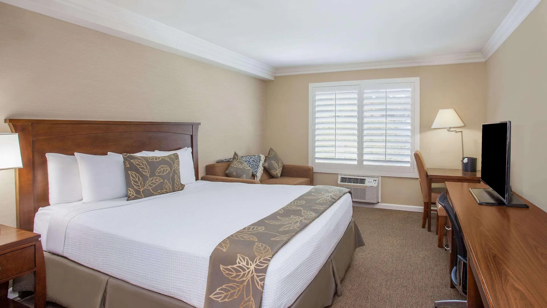 Days By Wyndham Circle