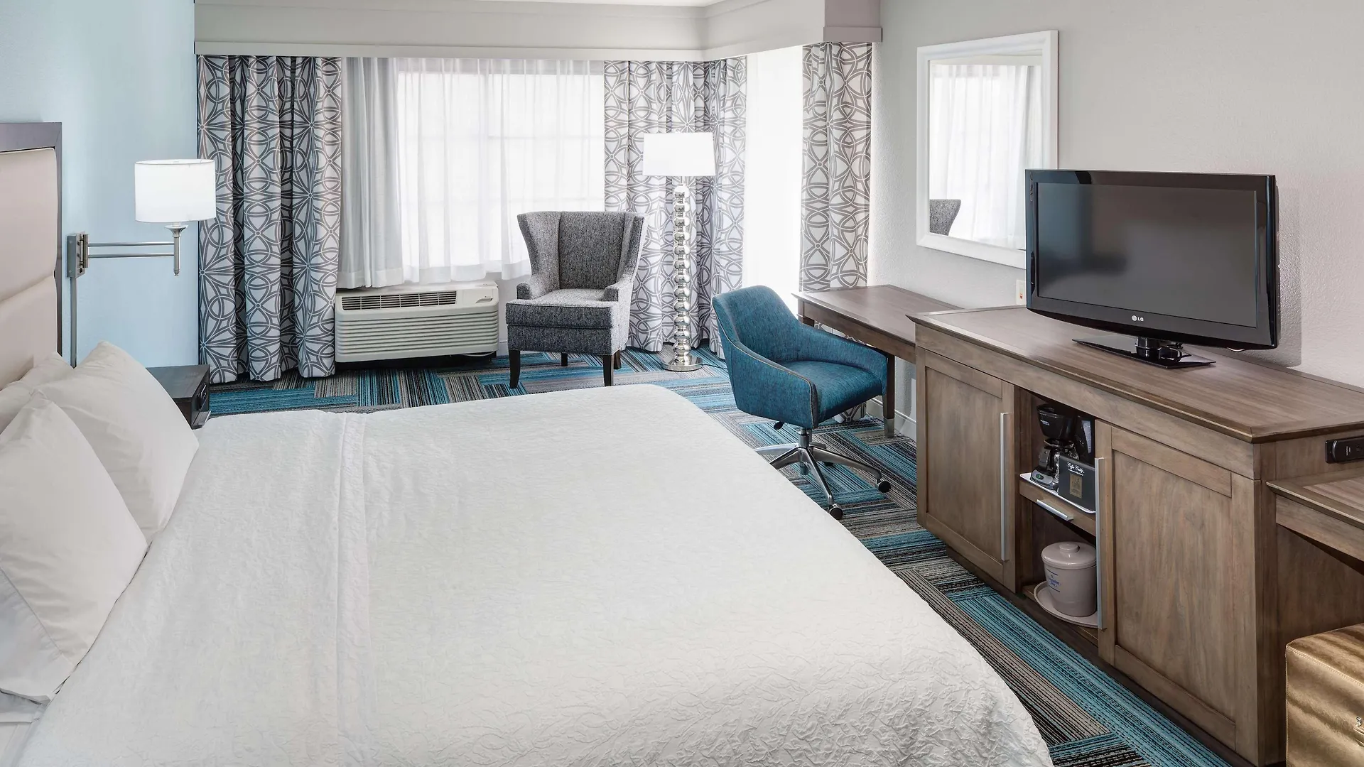 Hampton Downtown 3* San Diego