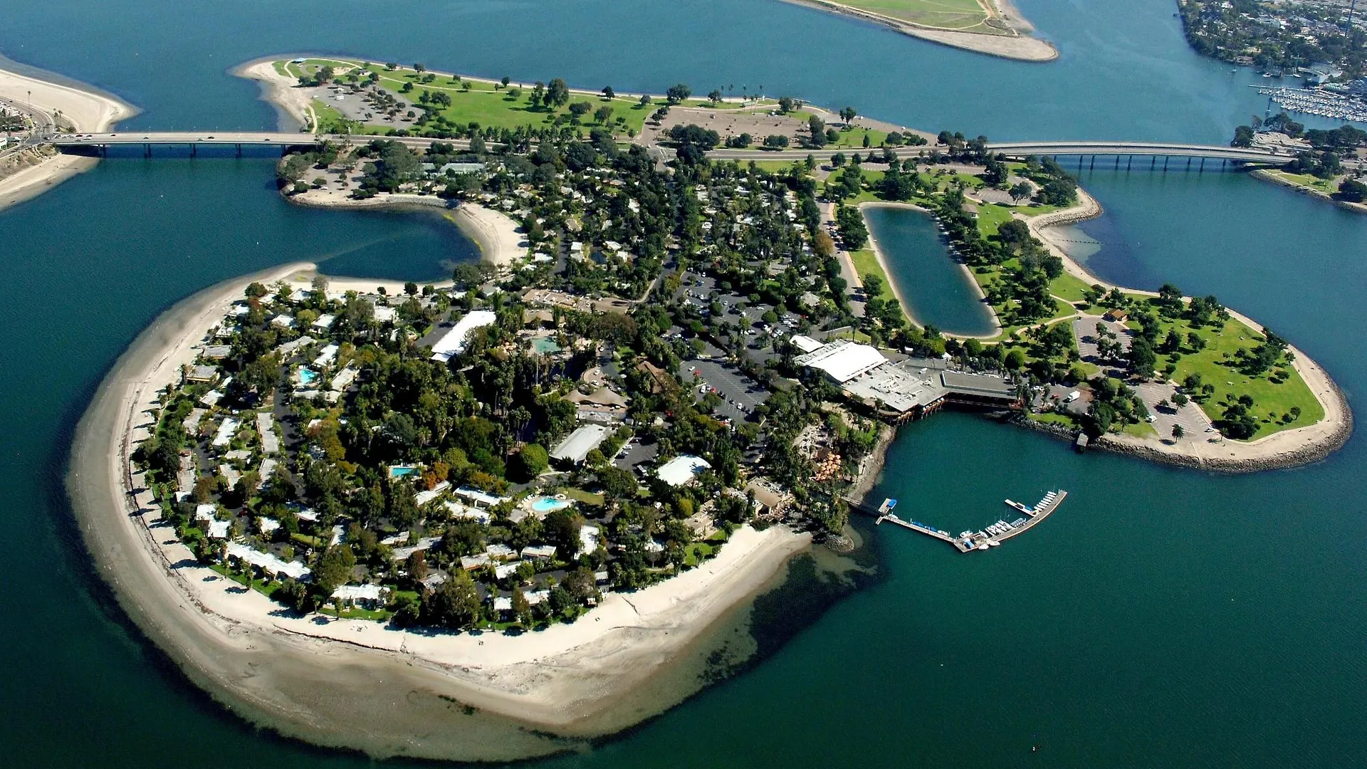 Paradise Point & Spa San Diego