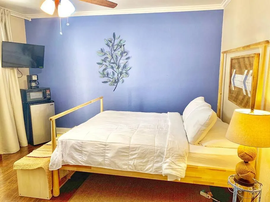 Artistic Paradise Studio With Balcony Near Downtown San Diego! Perfect For Travelers And Couples! דירה *