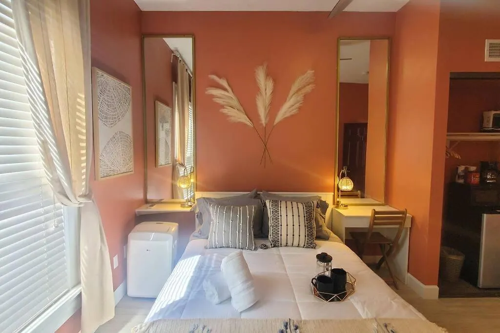 Cozy Studio Beautiful And Peaceful Of Gem Gaslamp District! Your Away From Home! Apartmán