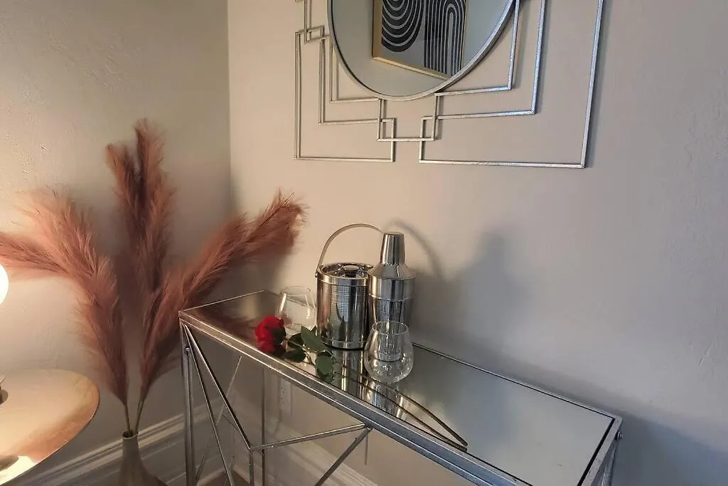 Apartment Lovely Studio In The Heart Of