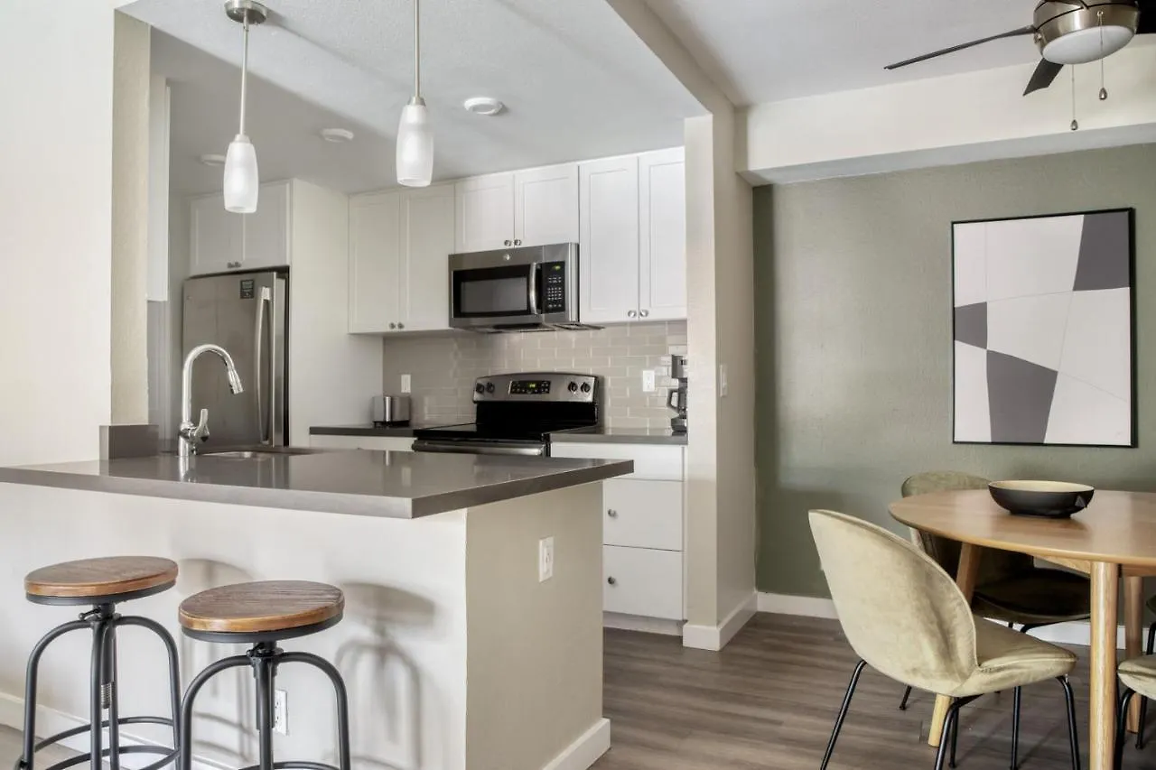 La Jolla 2br W Gym Wd Pool Nr Bars Shops San-21 * San Diego