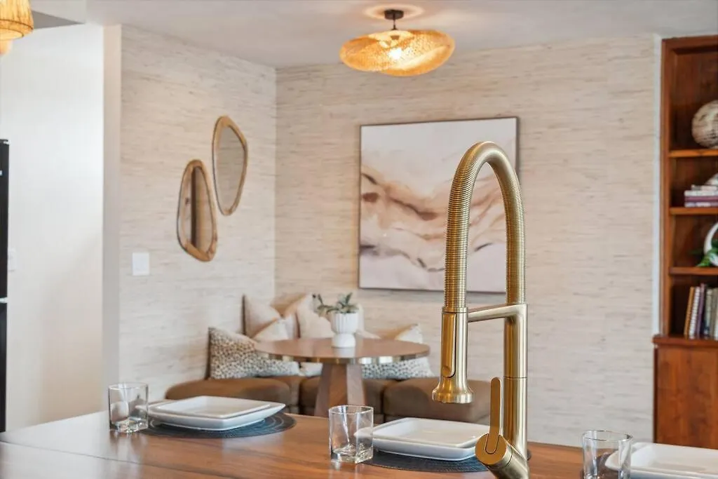 בית נופש Luxurious La Jolla W/ Ocean Views! סן דייגו