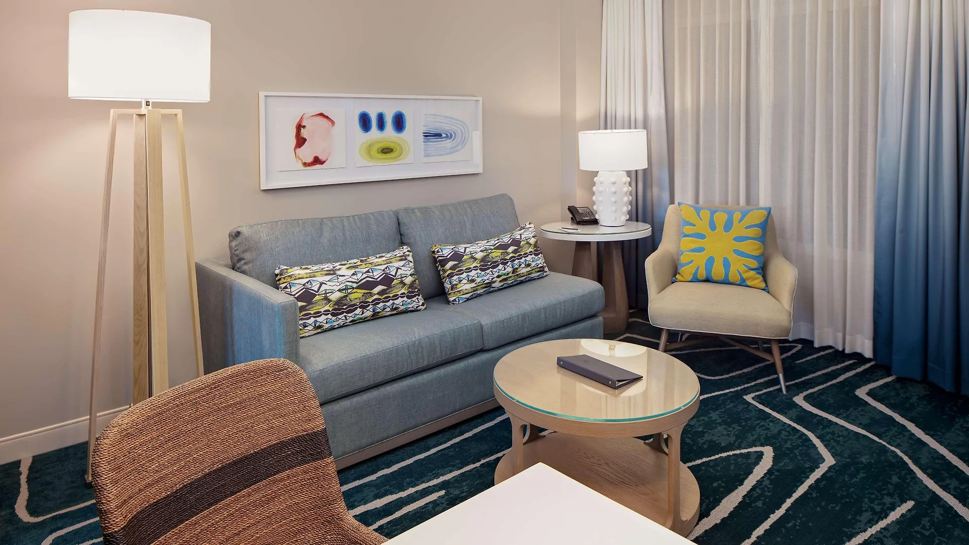 Embassy By Hilton Bay Downtown Hotel San Diego