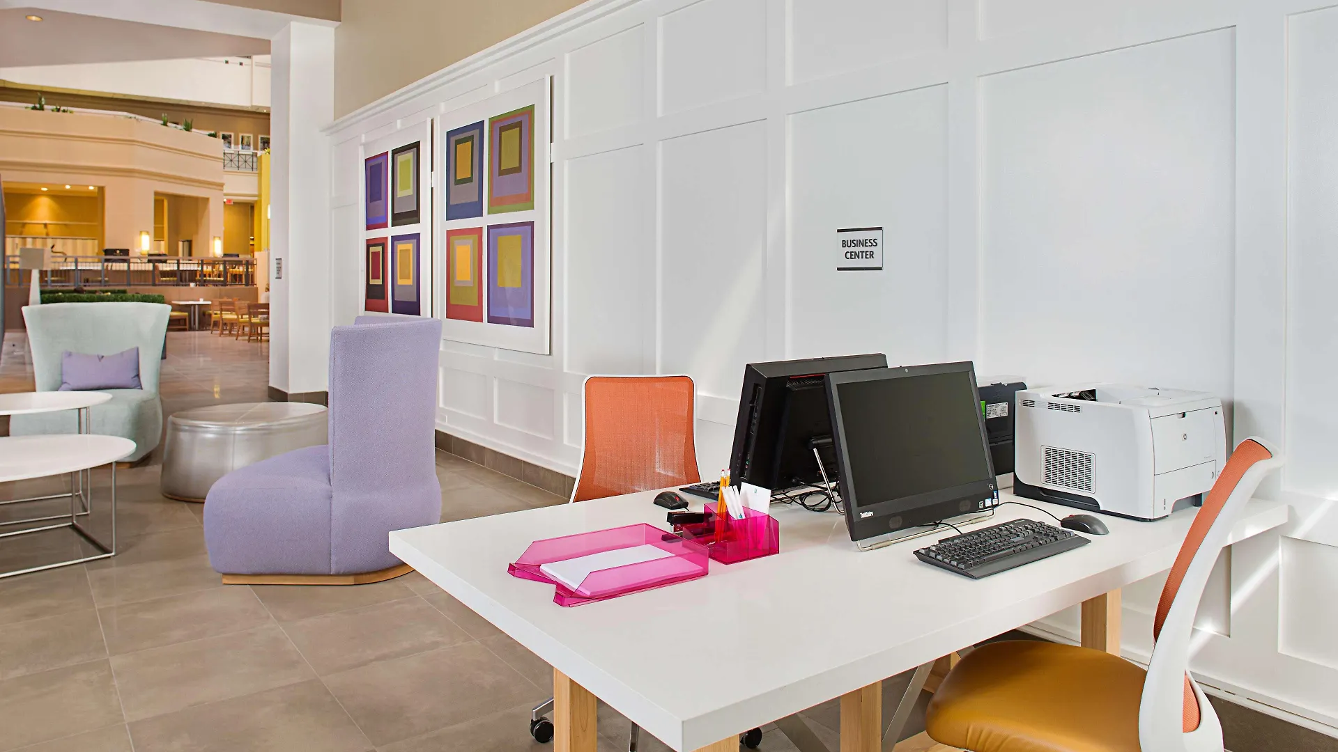 Embassy By Hilton Bay Downtown 3*