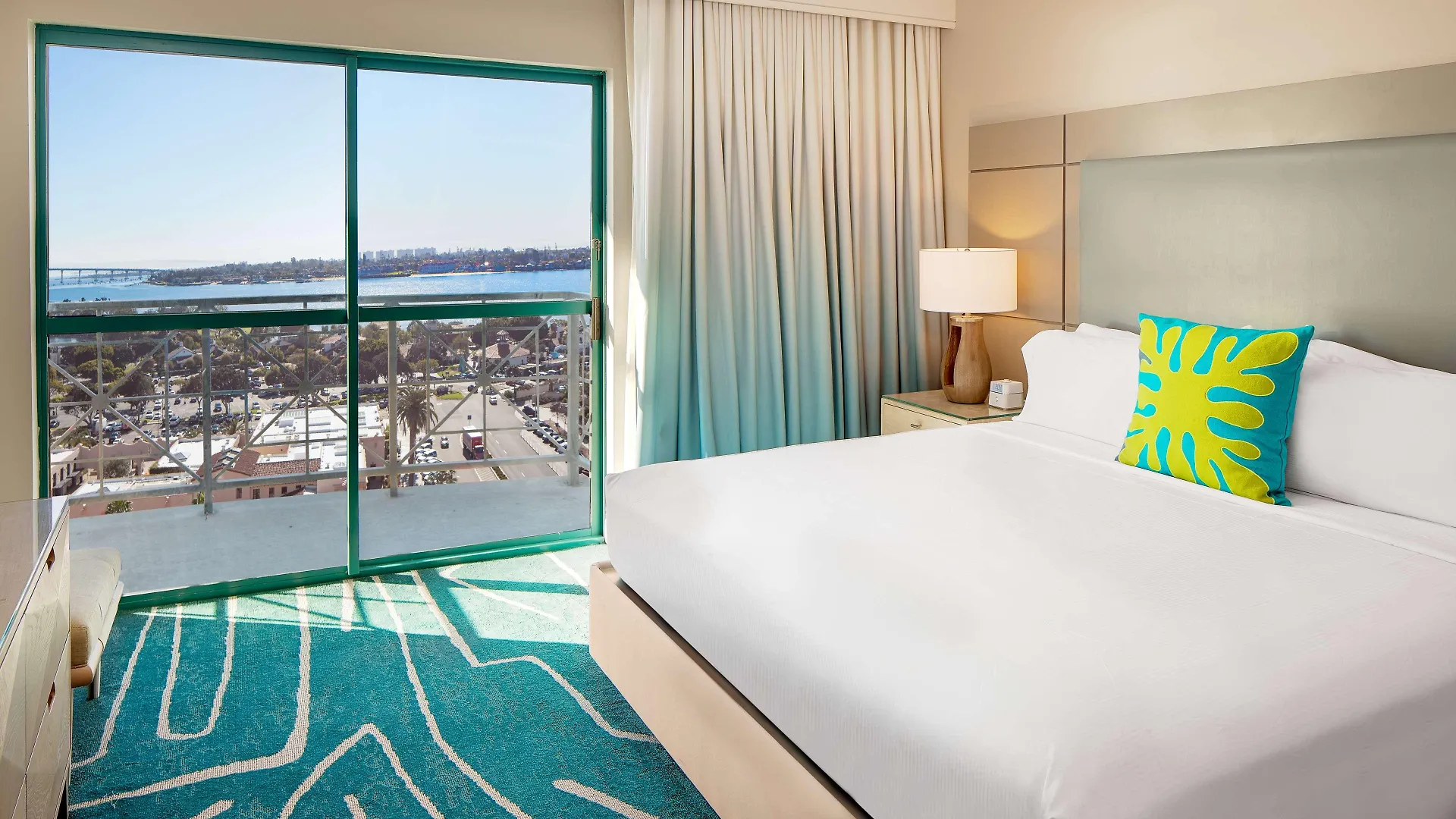 Embassy By Hilton Bay Downtown Hotel San Diego