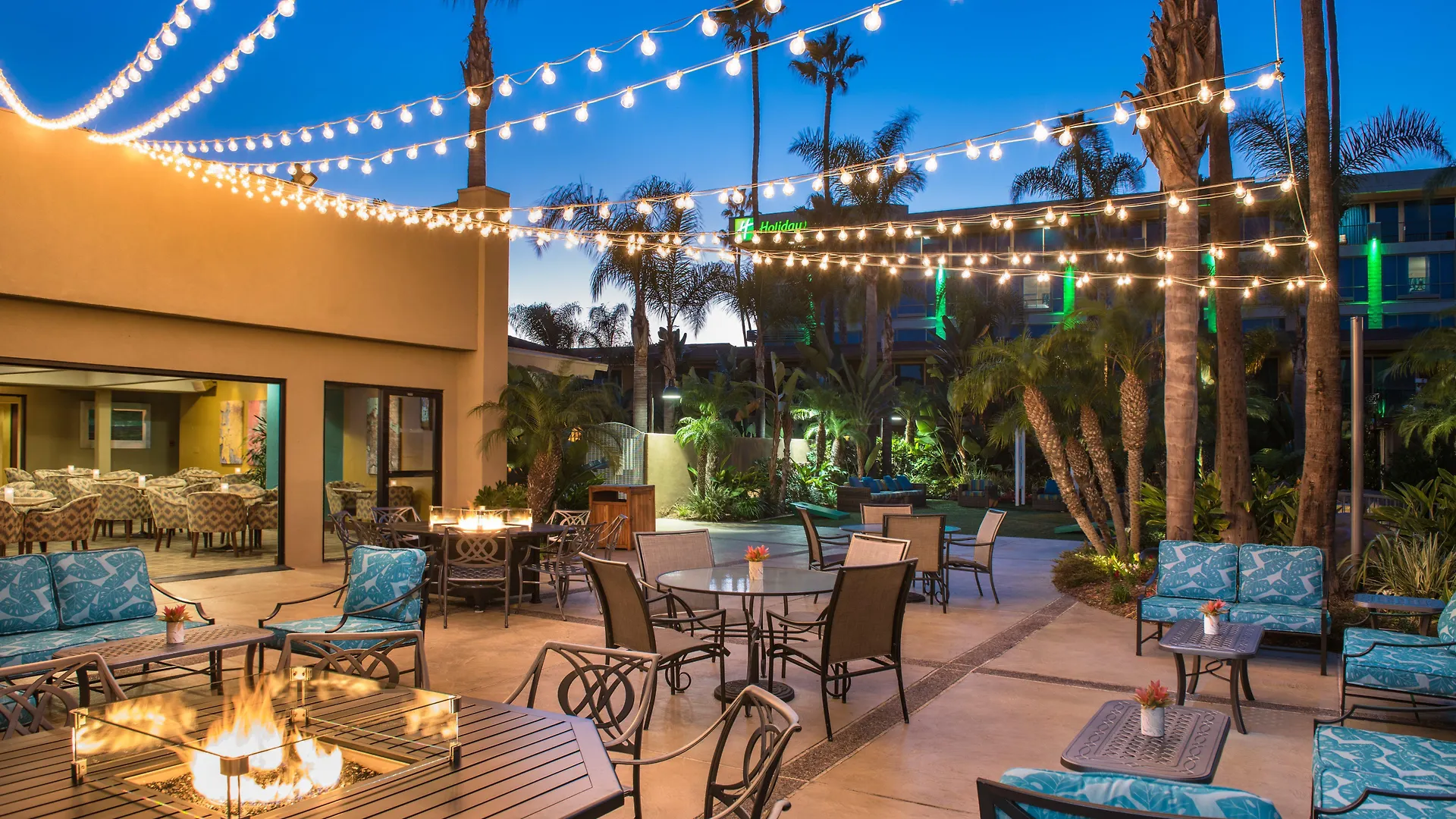 Doubletree By Hilton Bayside 3* San Diego
