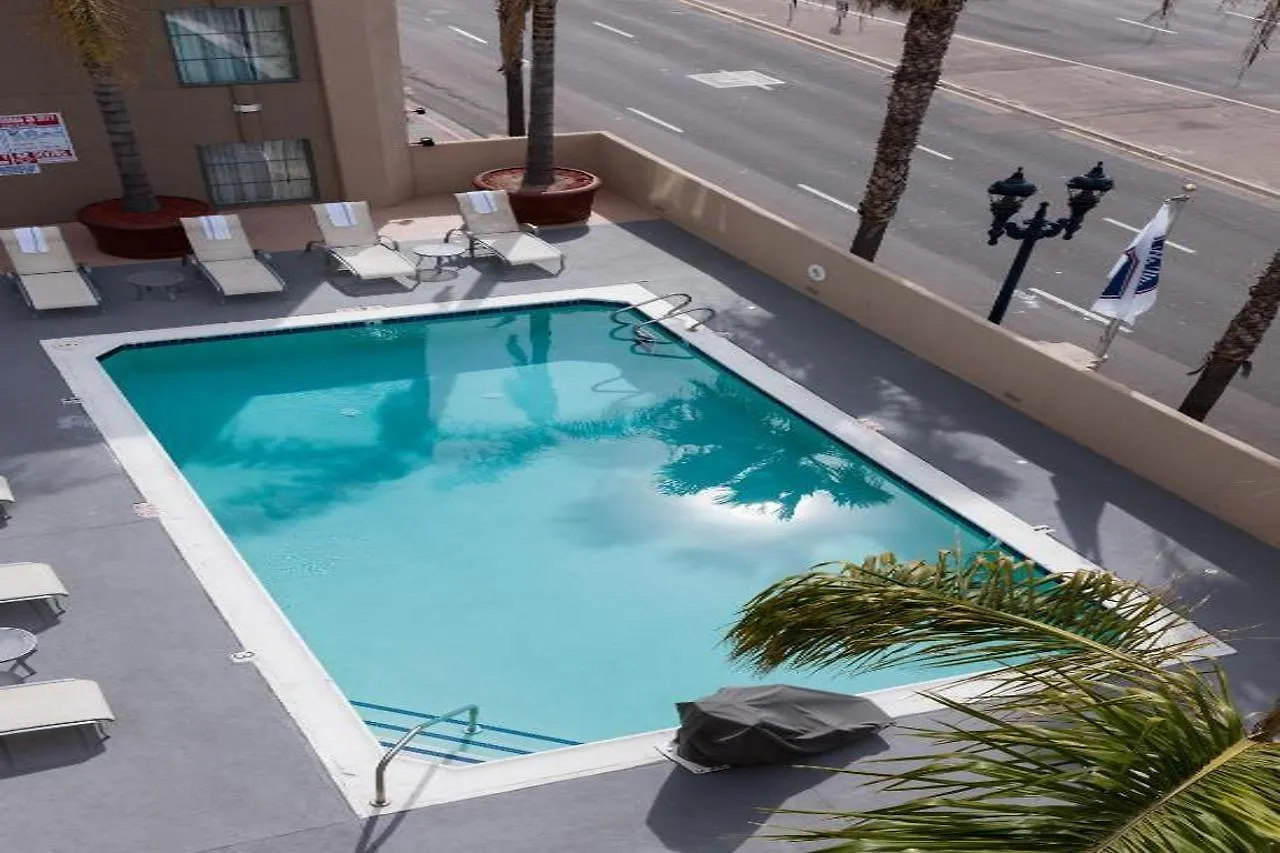 Hampton Downtown 3* San Diego