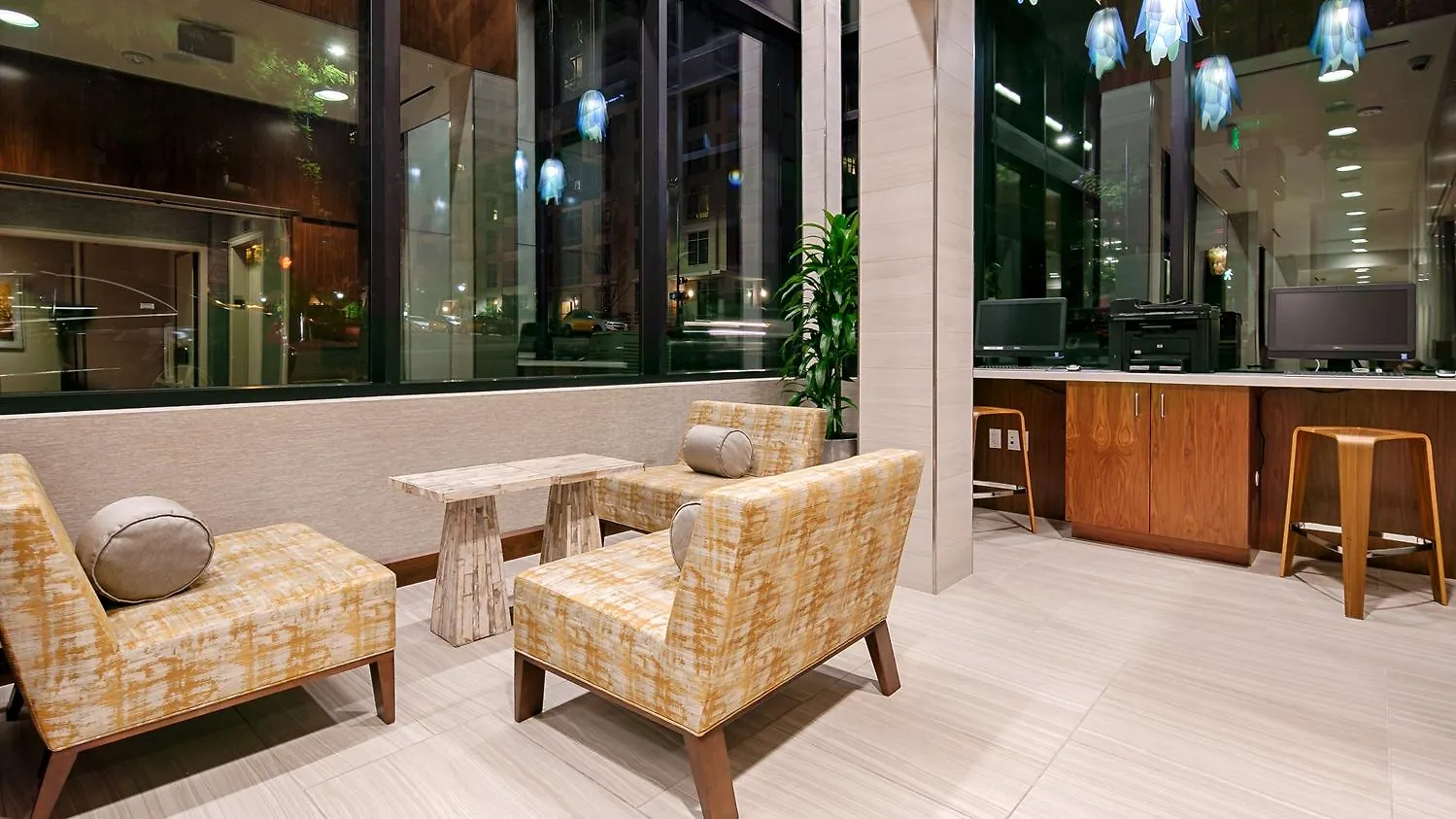 Western Bayside 3*