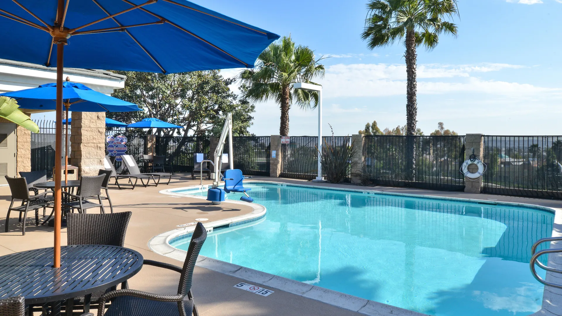 Express - Otay Mesa, An Ihg 2*