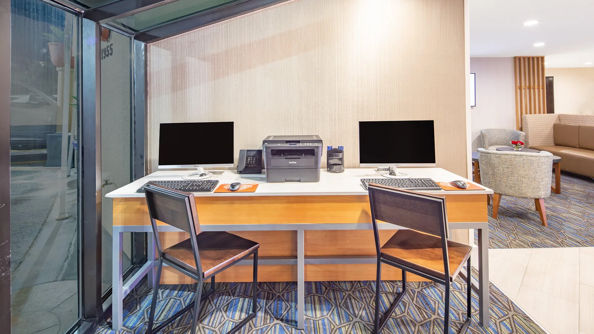 Express Airport-old Town By Ihg Hotel San Diego