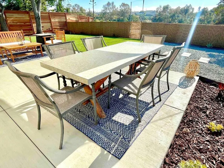 Tatil Evi Modern With View And Large Private Backyard