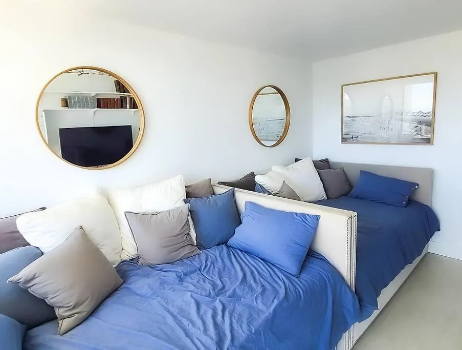 Luxury Beach-front High-rise