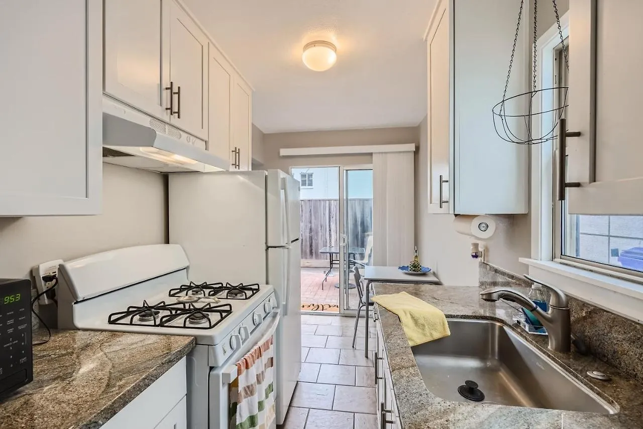 Apartment Ob W Outdoor Patio San Diego